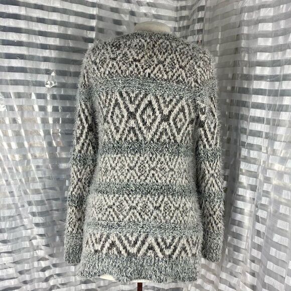 Style & Co White/Gray Soft Fuzzy Sweater - Picture 3 of 5